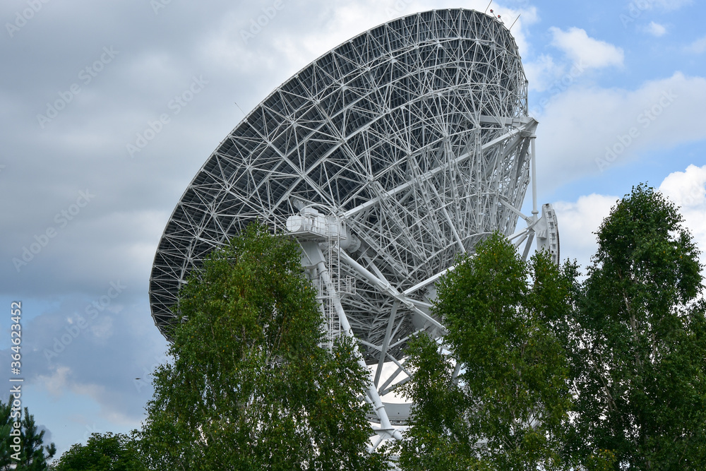 Large scientific radio telescope. Search for a signal from a space observatory. Large Caucasian Radio Telescope