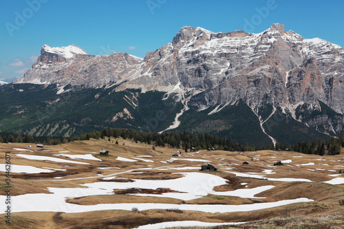 돌로미티 Val Badia 6월 풍경