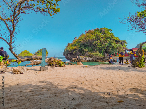 Fototapeta Naklejka Na Ścianę i Meble -  tropical beach in thailand