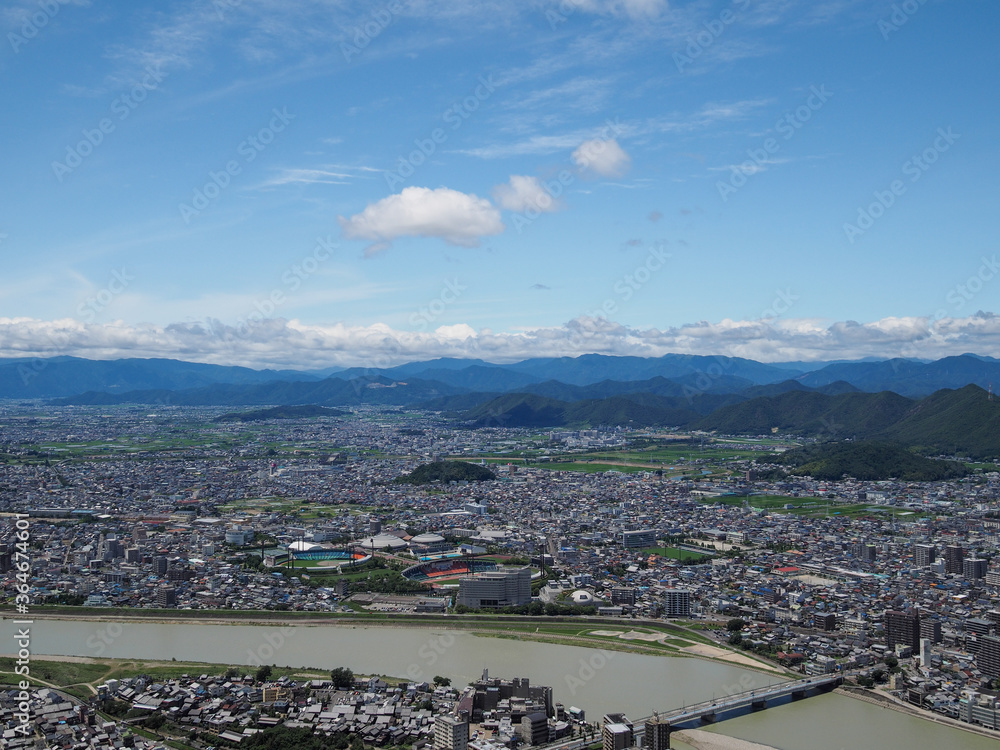 金華山から見た岐阜市の風景