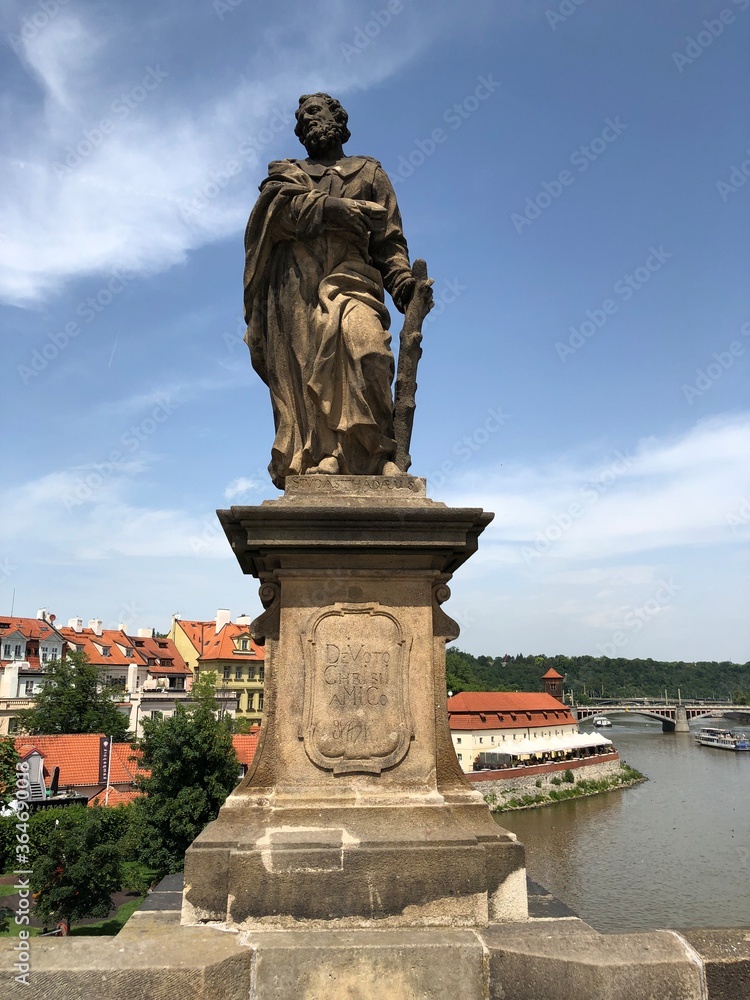 statue on Karluv most in prague