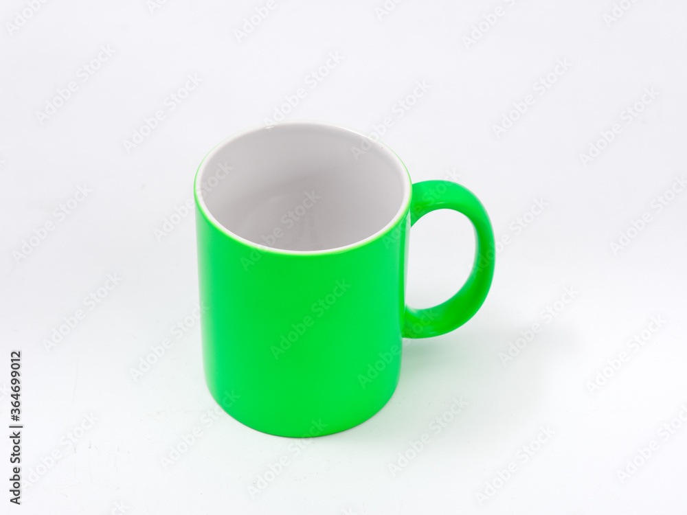 Souvenir products for thermal transfer of images. Cups mother of pearl. reflective Souvenir products for thermal transfer of images. Cups mother of pearl. reflective