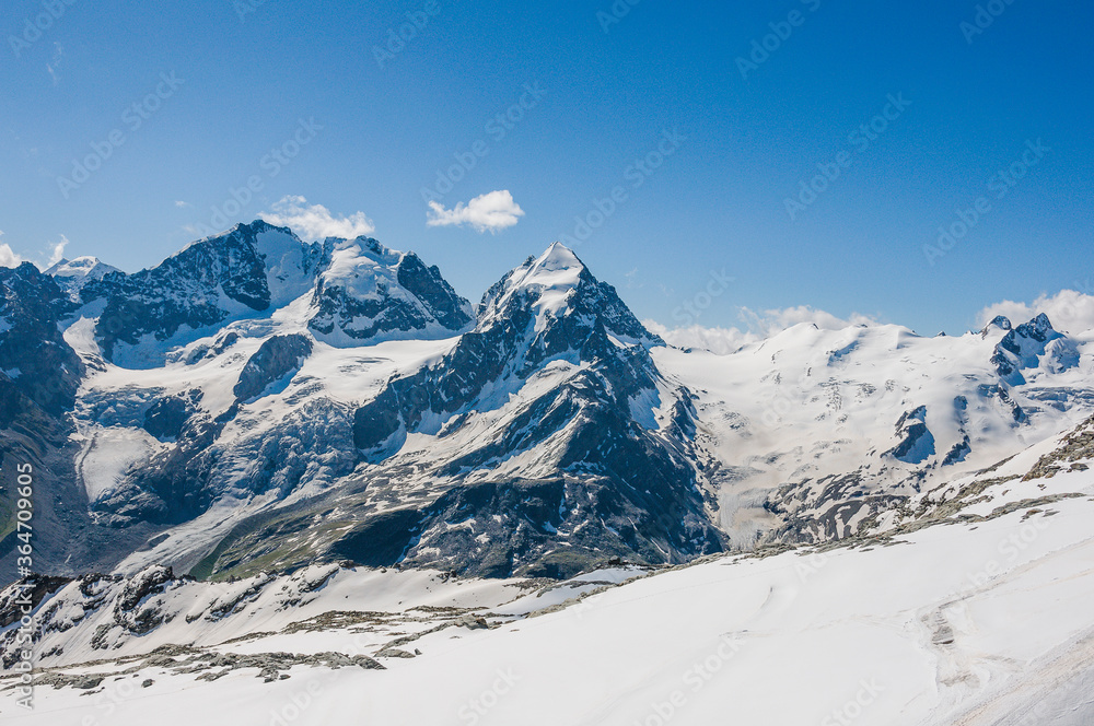 Piz Roseg, Val Roseg, Wanderweg, Gletscherwanderung, Gletscher, Sellagletscher, Roseggletscher, Piz Glüschaint, Piz Aguagliouls, Engadin, Alpen, Graubünden, Sommer, Schweiz Piz Roseg, Val Roseg, Wanderweg, Gletscherwanderung, Gletscher, Sellagletscher, Roseggletscher, Piz Glüschaint, Piz Aguagliouls, Engadin, Alpen, Graubünden, Sommer, Schweiz