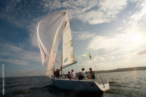 Photo Sailing yacht race. Yachting. Sailing regatta.