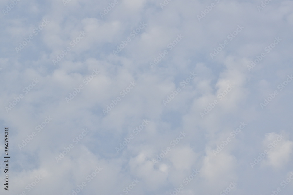 Obraz premium Beautiful blue sky with clouds in background