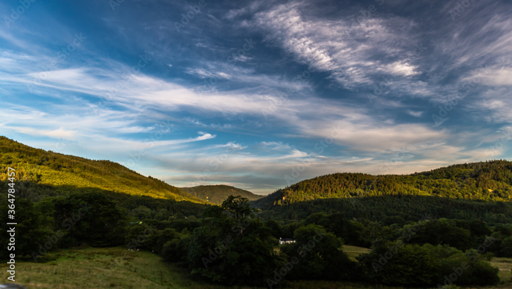 Obraz premium landscape with mountains and clouds