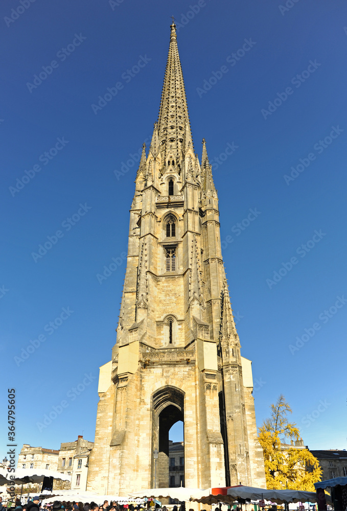Obraz premium Flèche de la Basilique Saint Michel, Bordeaux Gironde France 