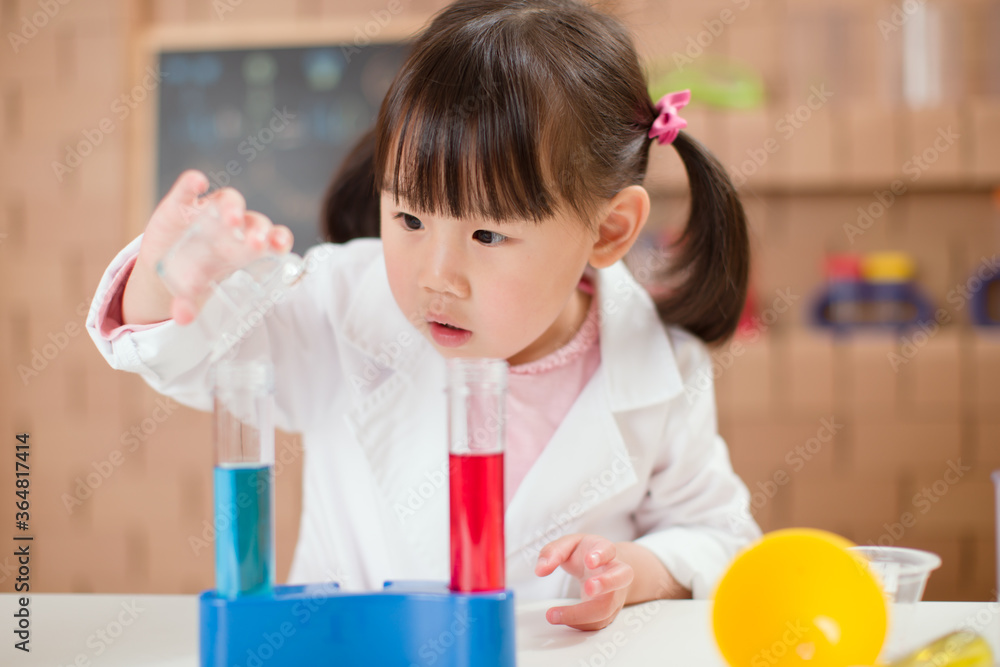 toddler girl play science experiments for homeschooling toddler girl play science experiments for homeschooling