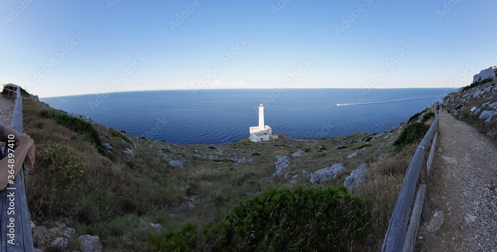 Otranto - Panoramica dal sentiero per il faro di Punta Palascia
