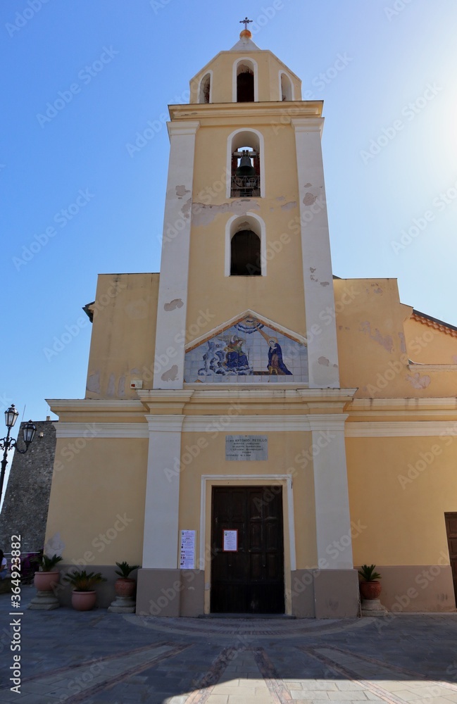 Fototapeta premium Acciaroli - Facciata della Chiesa dell'Annunziata