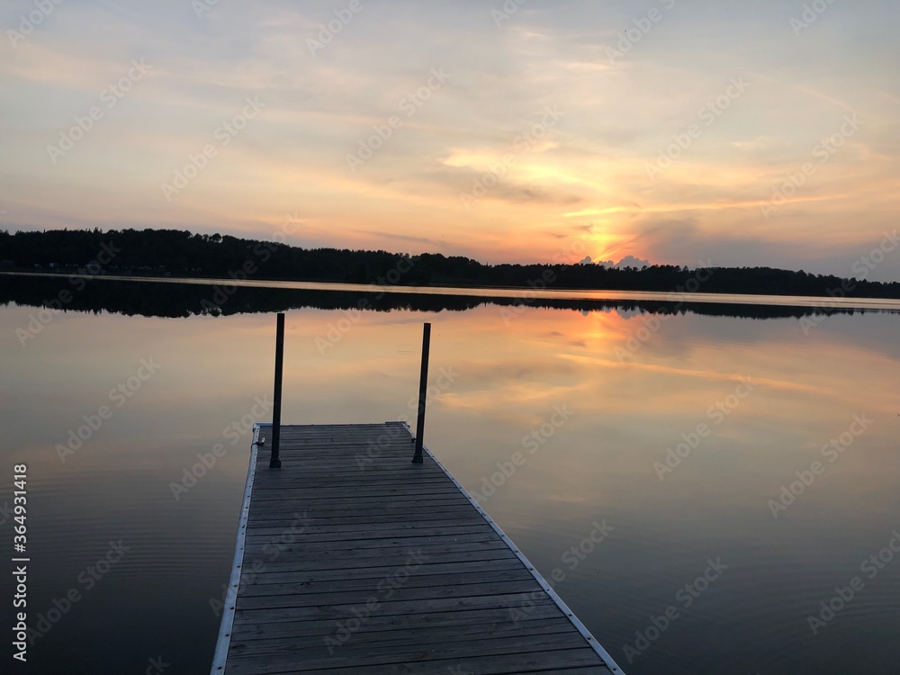 Fototapeta premium sunset on the lake