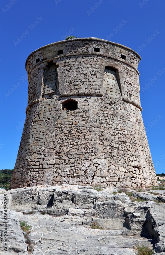 Santa Cesarea Terme - Torre Miggiano dalla costa