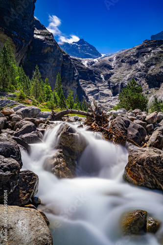 Rosenlaui Wasserfall oberhalb Gletscherschlucht Klein Wellhortn, Rosenlauigletscher Berner Oberland 