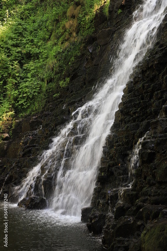 Fototapeta Naklejka Na Ścianę i Meble -  cascade de la roche, Cantal