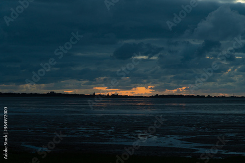 Wattenmeer in der Abenddämmerung © Peter