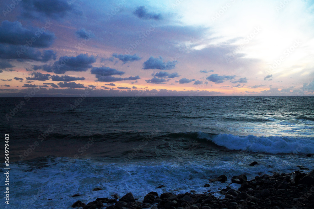 Obraz premium sunset at the beach