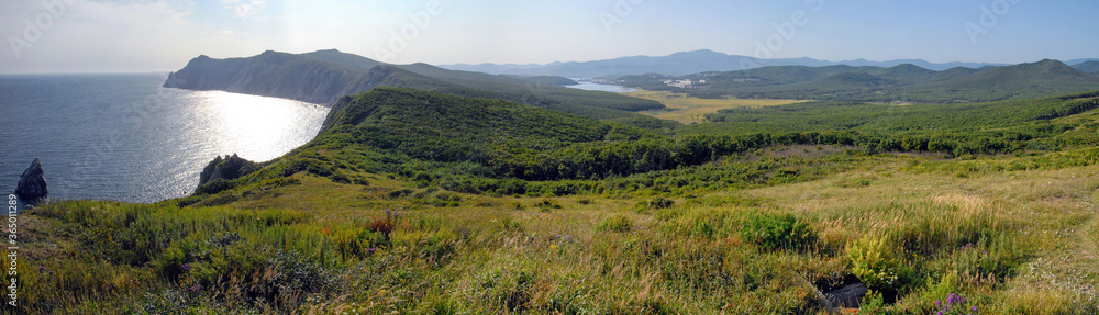 Fototapeta premium Panorama of the coast of the sea of Japan and Preobrazhenie town. Primorsky Krai (Primorye), Far East, Russia.