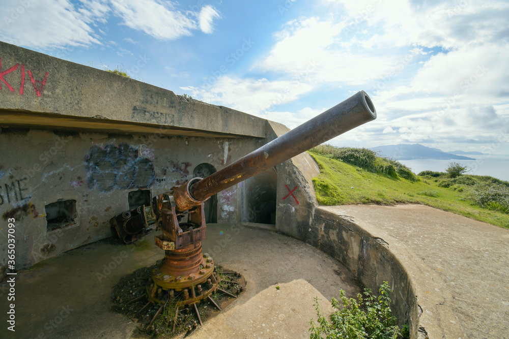 Old anti-air defenses of the iron belt in Punta Lucero Old anti-air defenses of the iron belt in Punta Lucero