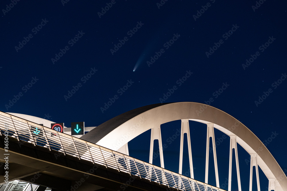 Obraz premium Komet Neowise, Dresden