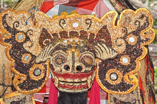 traditional chinese mask