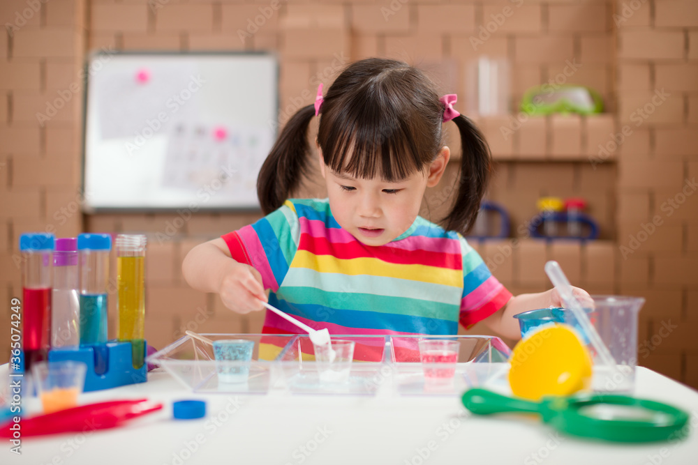 toddler girl play science experiments for homeschooling toddler girl play science experiments for homeschooling