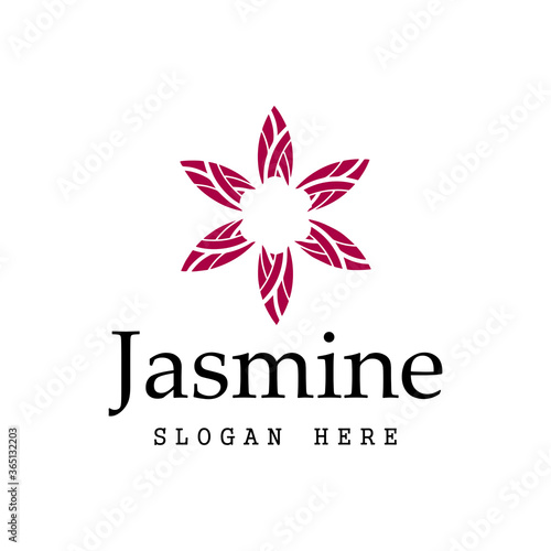 Illustration vector graphic of flower logo good for boutique  salon and spa logo