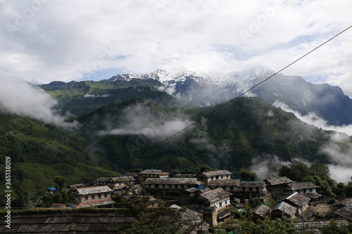 Ghandruk village nepal moutains