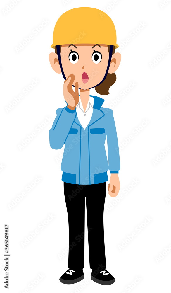 呼びかけるヘルメットを被った青い作業着の女性
