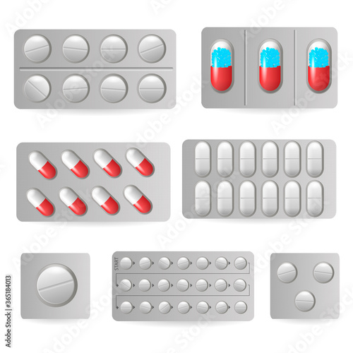 Blister 3d packs white paracetamol pills.