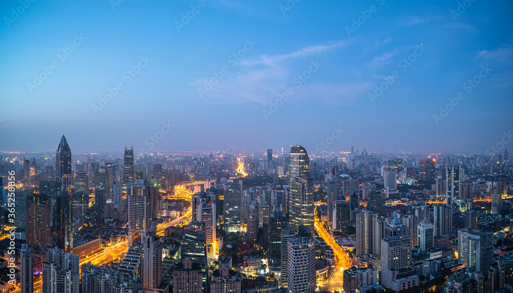 Obraz premium city skyline in shanghai china