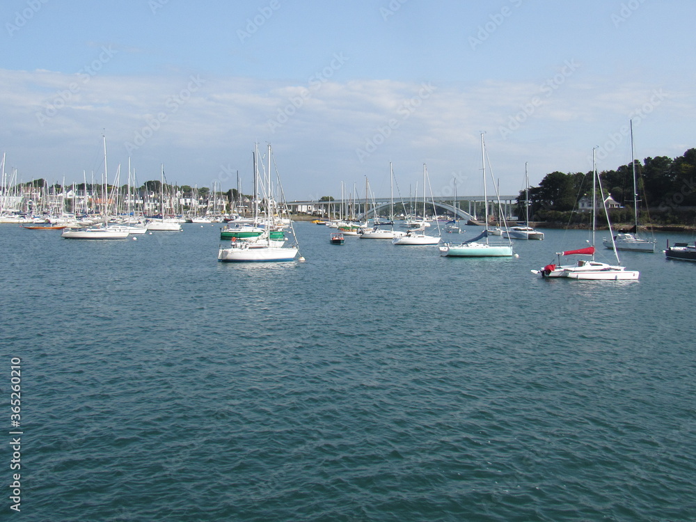 Obraz premium Bateau sur l'eau