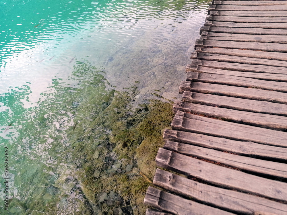 Fototapeta premium Turquoise lake, nature park!
