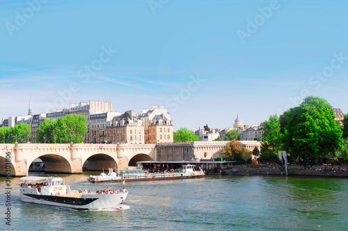 Pont des Arts, Paryż, Francja