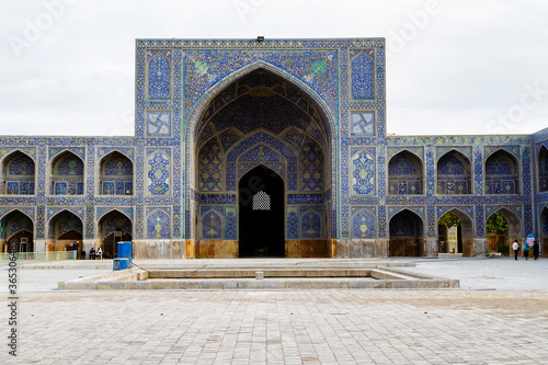 Masjed-e Jadid-e Abbasi or Shah Great Royal Mosque Ceiling with Blue Tiles Ornament photo