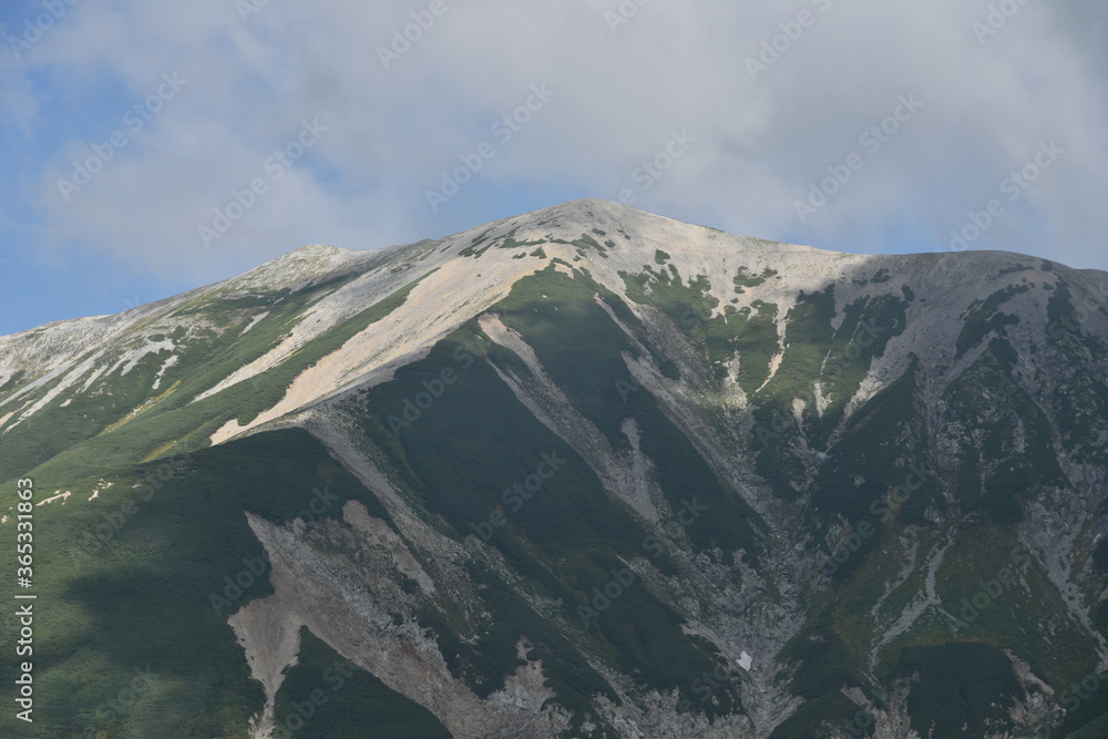 立山黒部アルペンルート6月の雪解け