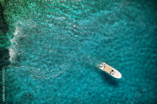 Speed boat in beautiful mediterranean sea, aerial view © Lukas Gojda