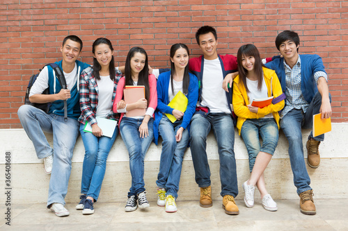 Canvas Print Asian College Student On Campus