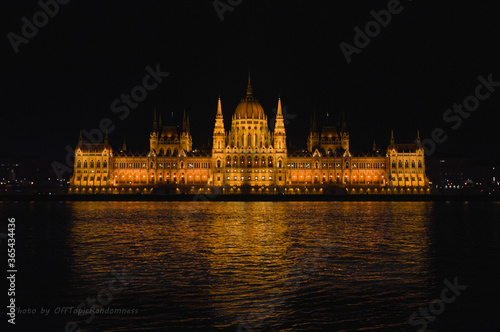 Parliament of Budapest at night