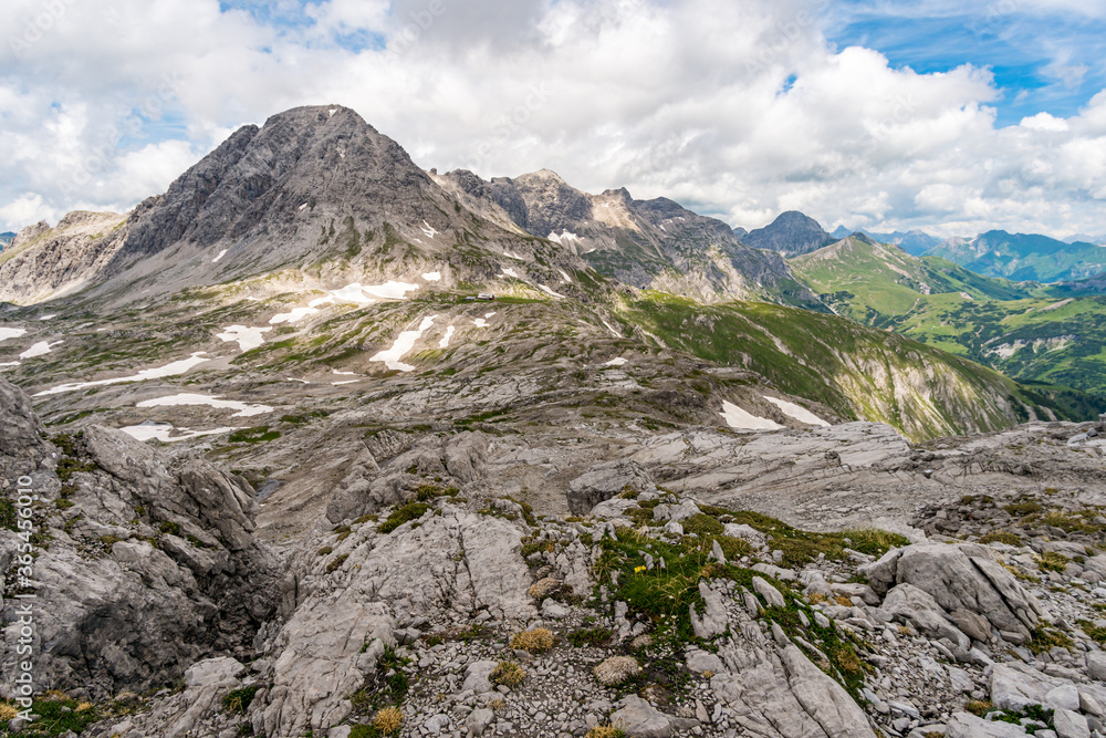 Obraz premium Fantastic hike in the Lechquellen Mountains in Vorarlberg Austria