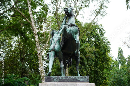 Rossebändiger, Skulptur im Berliner Kleistpark