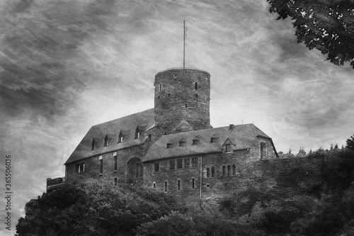 Burg Hennebach in Heimbach in der Eifel in Deutschland photo