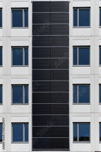 Obraz na płótnie Solar panels on the facade of a residential building. w salonie