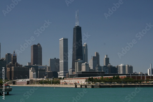 Skyline Downtown Chicago Illinois 2013 © CURTIS