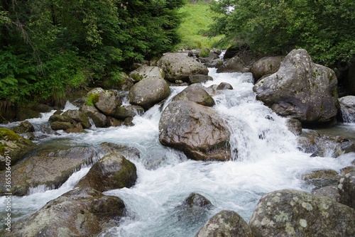 Gebirgsbach in Partschins Vinschgau