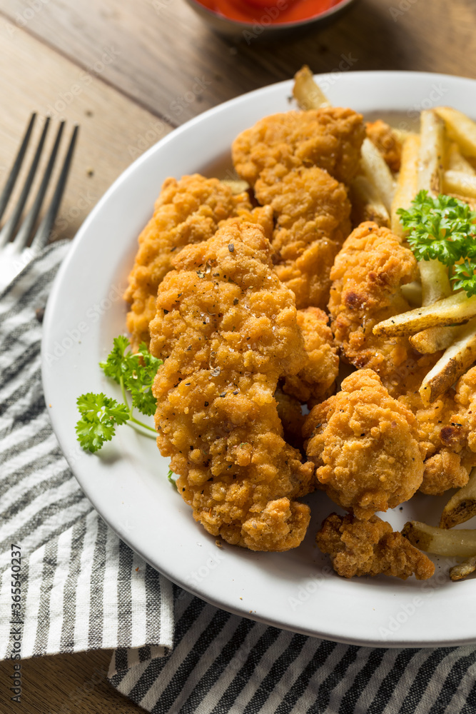 Deep Fried Chicken Tenders and Fries Deep Fried Chicken Tenders and Fries