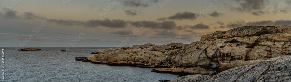 Panorama Verdens Ende w Parku Narodowym Færder w Norwegii Panorama Verdens Ende w Parku Narodowym Færder w Norwegii