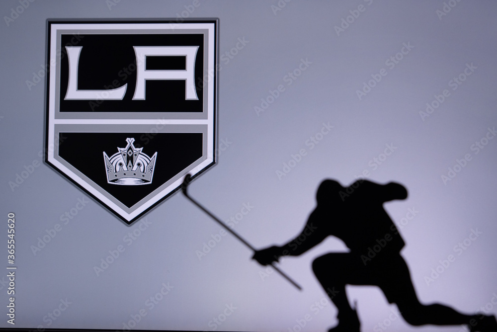 TORONTO, CANADA, 17. JULY: Los Angeles Kings Logo. Professional NHL hockey  player celebrate goal. Silhouette photo, Edit space Stock Photo - Alamy