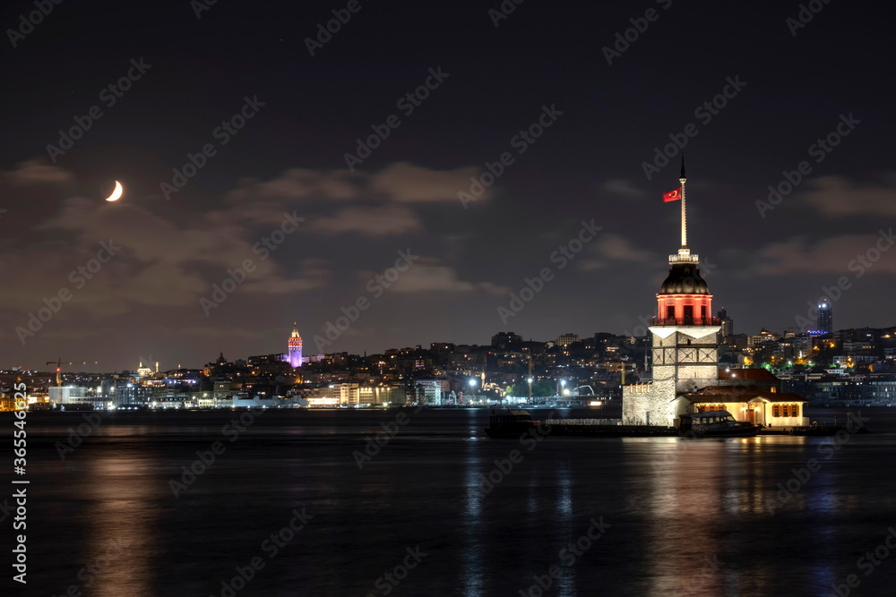 Maiden's Tower , Istanbul, Turkey