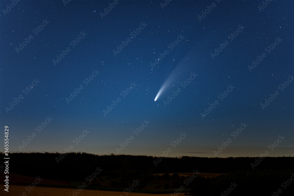 Komet C/2020/F3_Neowise, aufgenommen am Rande des Rhein-Main-Gebietes