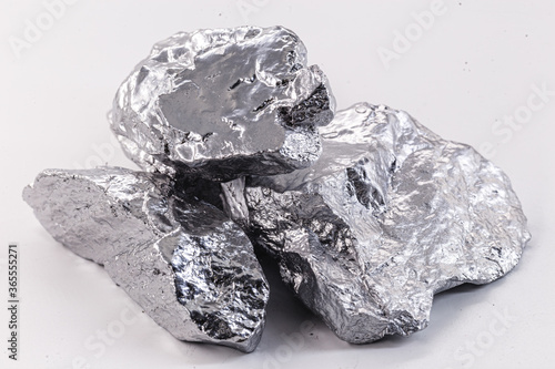 O tantalum or tantalum. Chemical element used in industry, used in metal alloys. photo